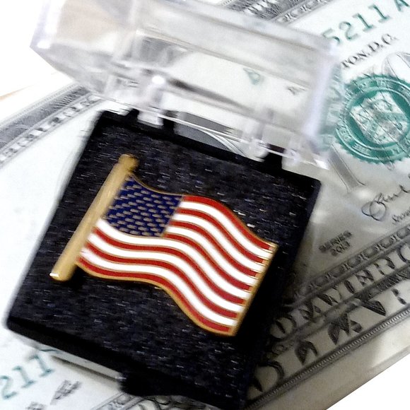 Other - American Flag Lapel Pin